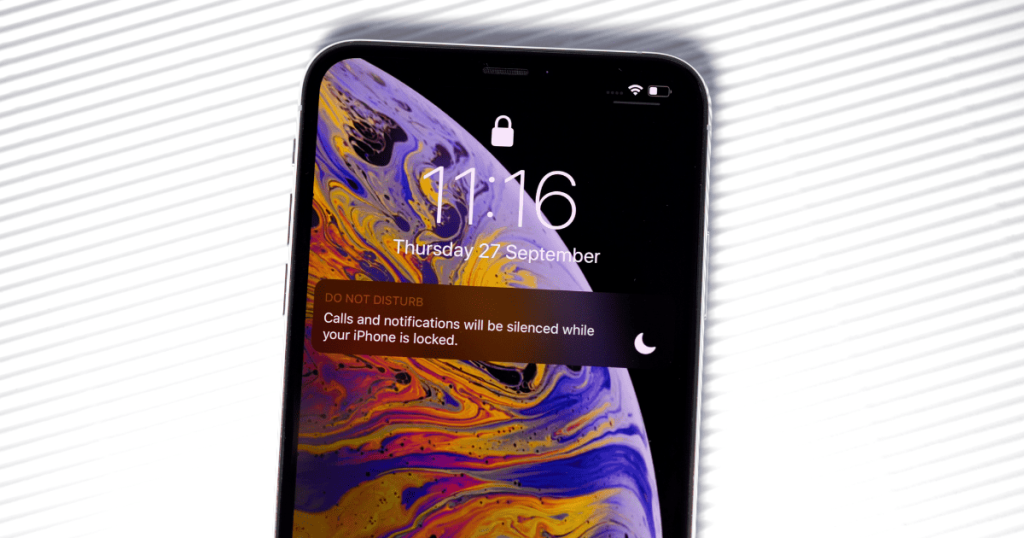 how to hack into someones phone